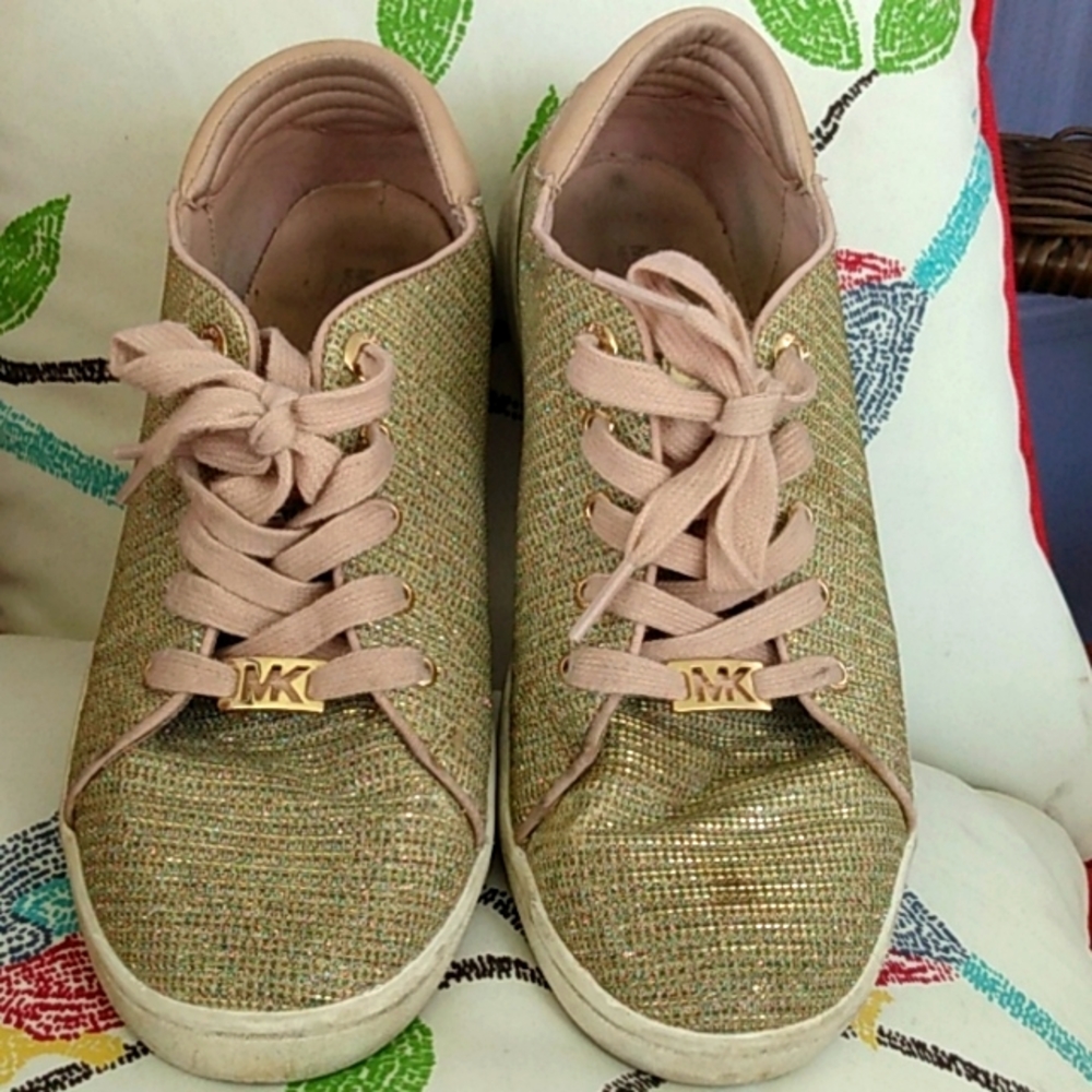 Gold Michael Kors shoes, see description about size